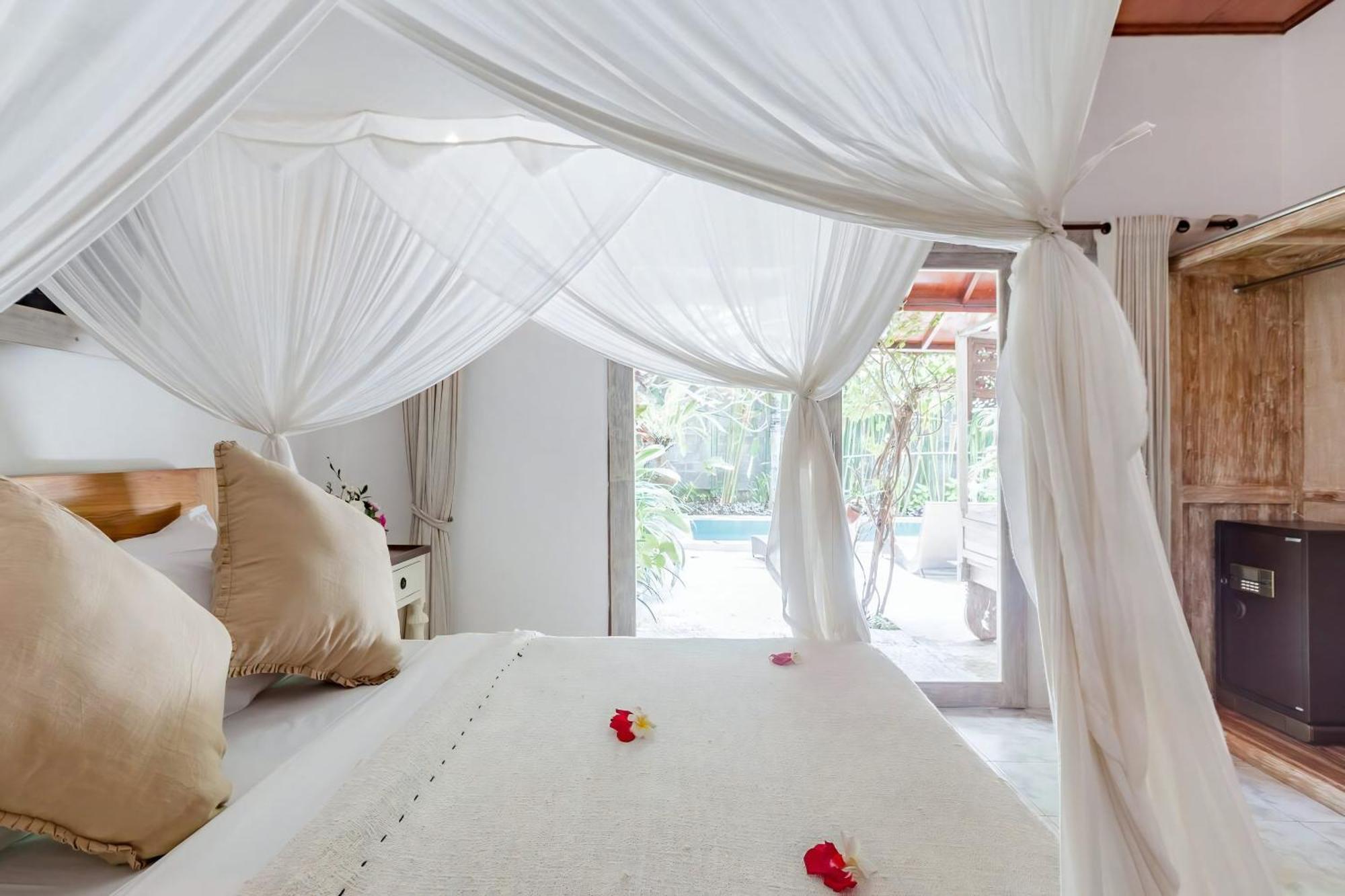 Ocean Luxury Villas Seminyak  Ngoại thất bức ảnh